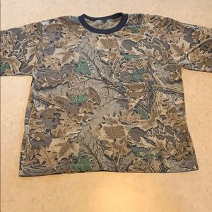 Old School Vintage Coma Pocket T-Shirt. Advantage.